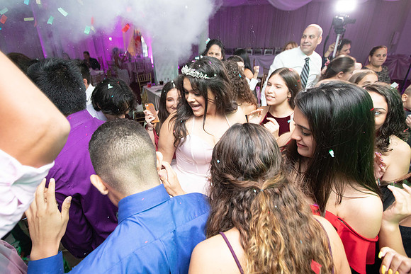 Sophia Suarez15QPTY_615