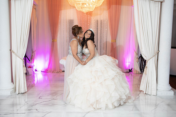 Sophia Suarez15QPTY_071