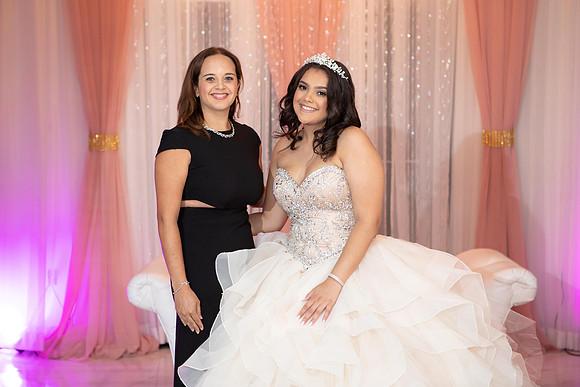 Sophia Suarez15QPTY_121