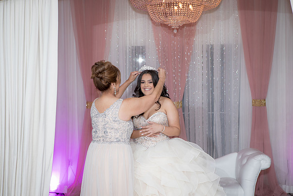 Sophia Suarez15QPTY_221