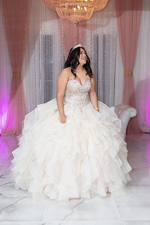 Sophia Suarez15QPTY_322