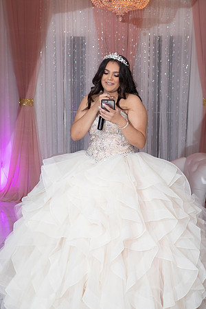 Sophia Suarez15QPTY_342
