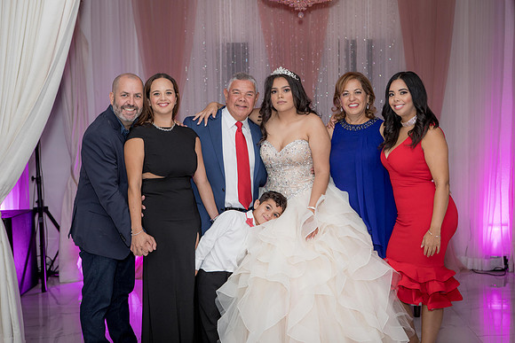 Sophia Suarez15QPTY_383