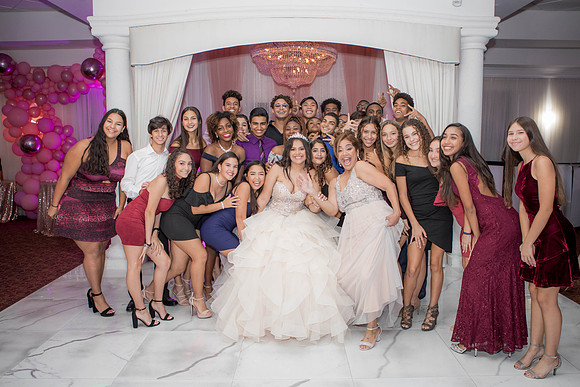 Sophia Suarez15QPTY_392