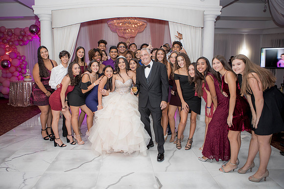 Sophia Suarez15QPTY_394