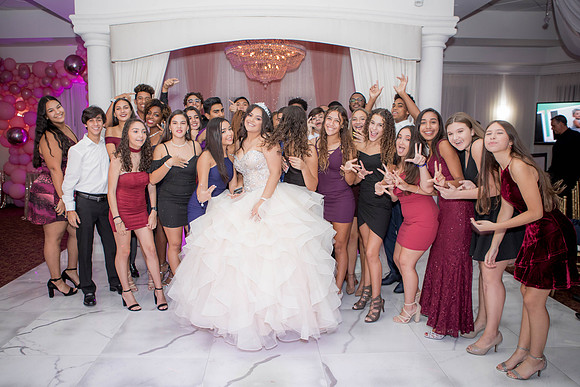 Sophia Suarez15QPTY_401