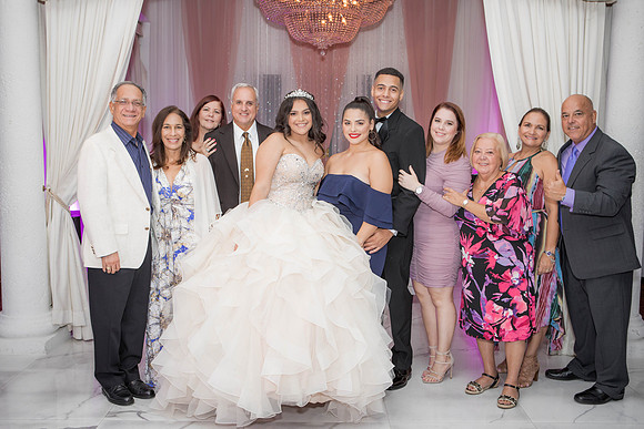 Sophia Suarez15QPTY_402