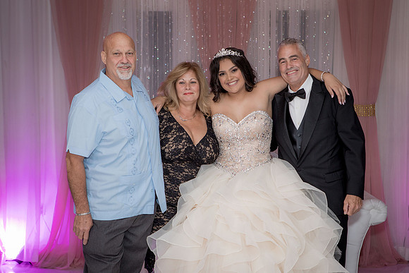 Sophia Suarez15QPTY_421