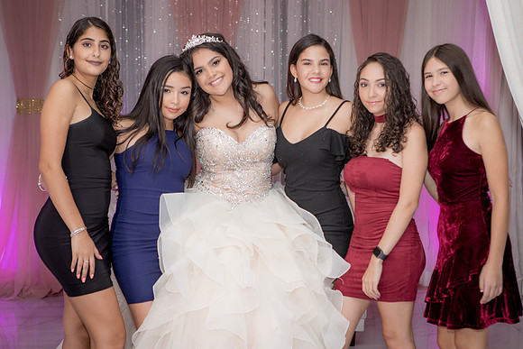 Sophia Suarez15QPTY_430