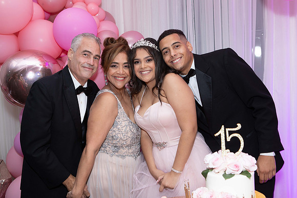 Sophia Suarez15QPTY_491