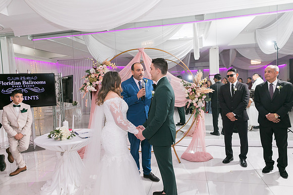 Maria-Felix Wed-0845